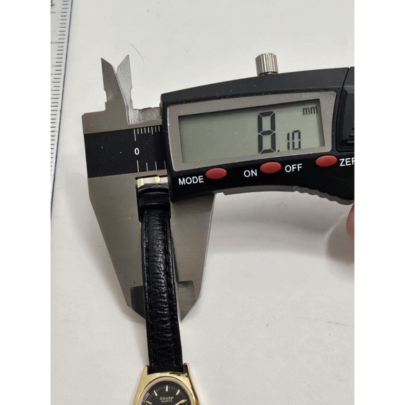 Rare Vintage Sharp Ladies Watch Gold Tone Water Resist Leather New Battery - Picture 5 of 10